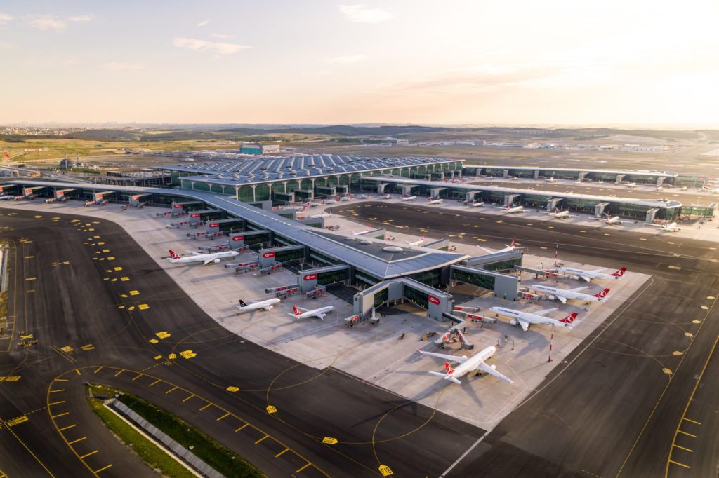 3 مطارات تركية بين العشر المطارات الأكثر ازدحاماً في عام 2021: مطار إسطنبول في الصدارة