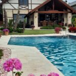 https://realtur.com.tr/property/enchanteur-cottage-core-villa-avec-piscine-a-vendre-a-istanbul-silivri-melange-parfait-de-serenite-et-de-luxe/