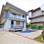 https://realtur.com.tr/property/discover-your-dream-luxury-villa-for-sale-in-istanbul-beylikduzu-featuring-an-outdoor-swimming-pool-arabic/