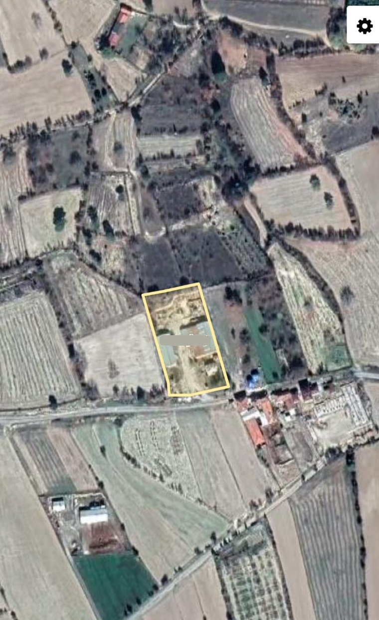 Prime Industrial Land for Sale in Kutahya, Domanic with Fruit Trees – Versatile Investment Opportunity