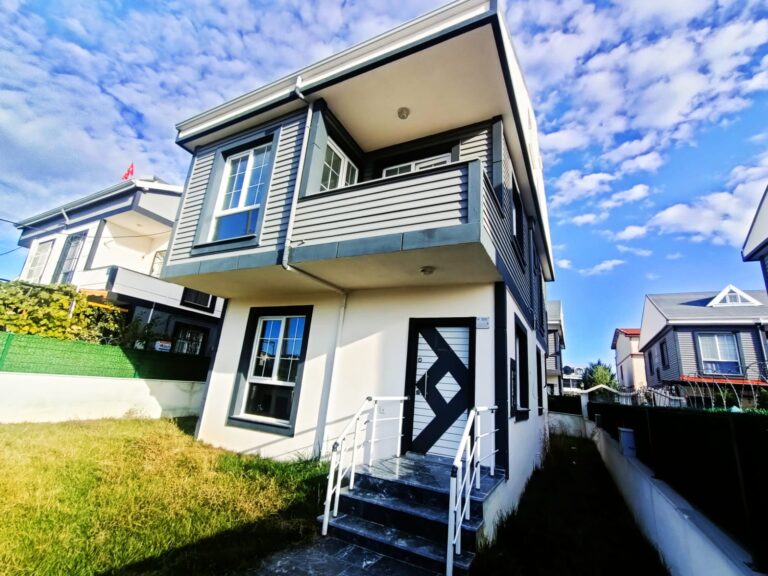 Discover Your Dream Home: Villa for Sale in Marmara Ereğlisi, Tekirdağ
