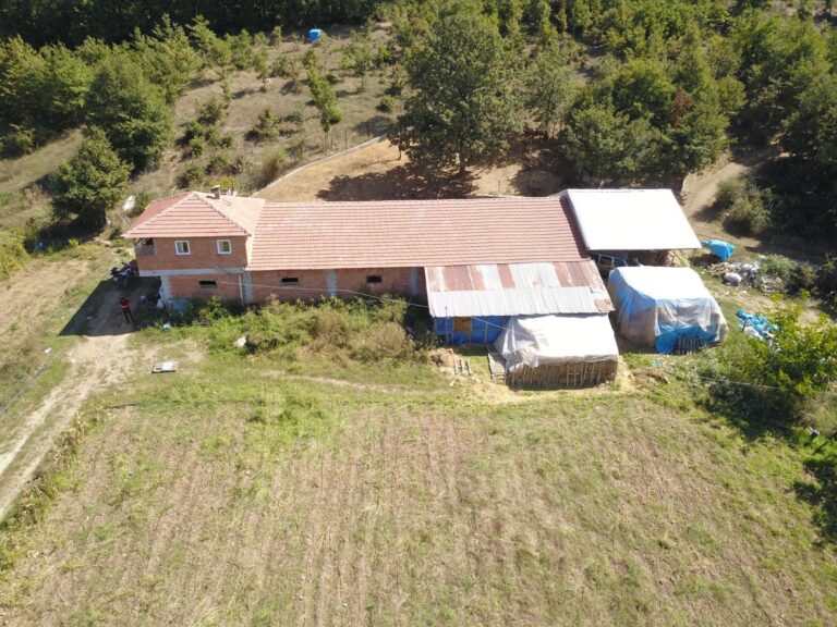 Ready Sheep Farm with Rustic House for Sale in Bilecik, 12,100 m²